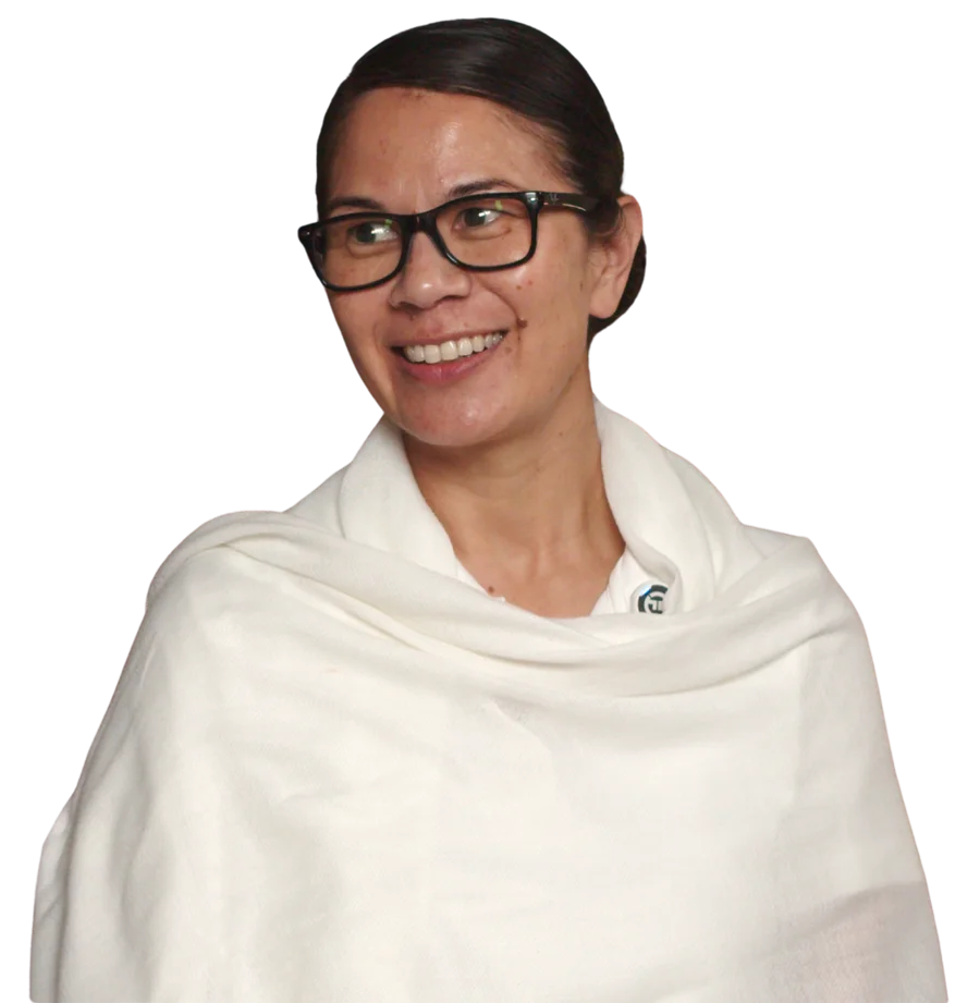 about-sadhvi-siddhali-shree-jain-usa-female-monk-veteran-author-speaker-Texas
